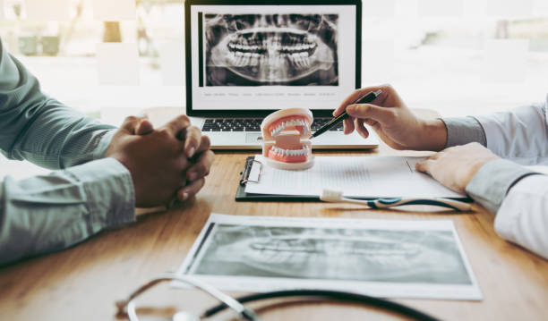  Cheboygan, MI Emergency Dentist Pros